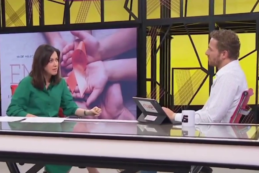 Luz Rello explora las aplicaciones de la IA en enfermedades como la Esclerosis Múltiple en la Aventura del Saber.