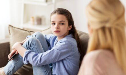 Cómo explicarle a un niño que tiene dislexia: claves para una conversación positiva y clara